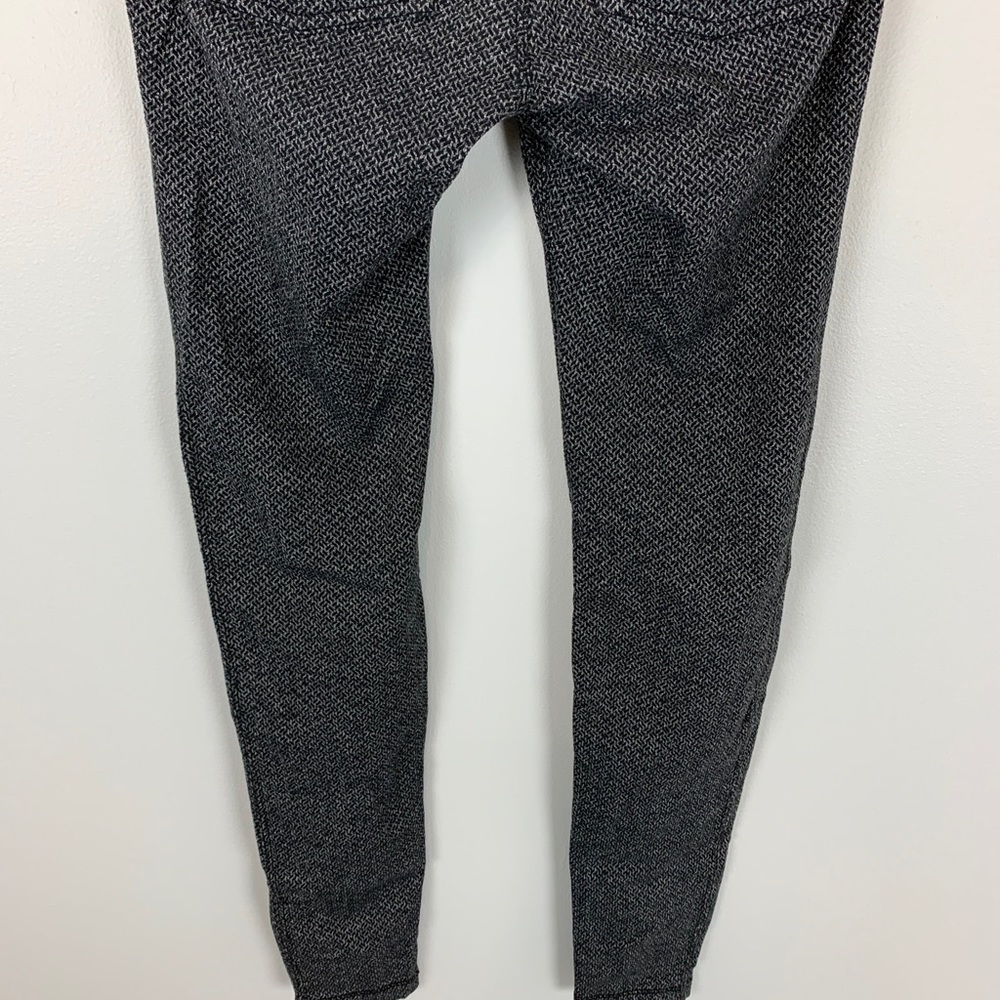 Athleta Metro High Waisted Herringbone Athletic Leggings Size XS Pockets - Picture 7 of 12